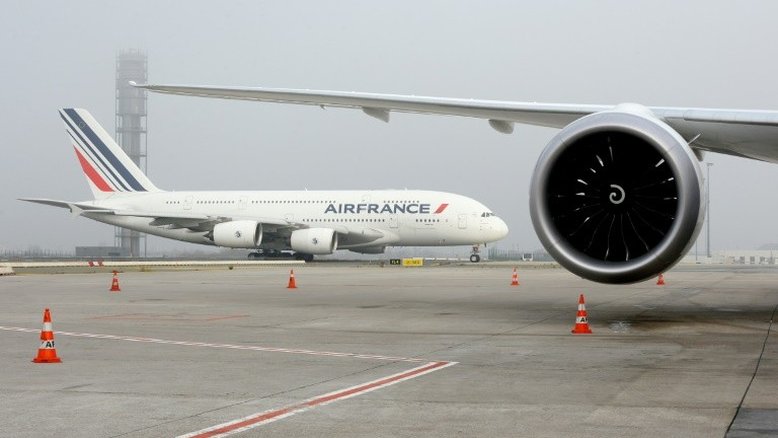 Air France vai anular 50% dos voos de longa distância por greve