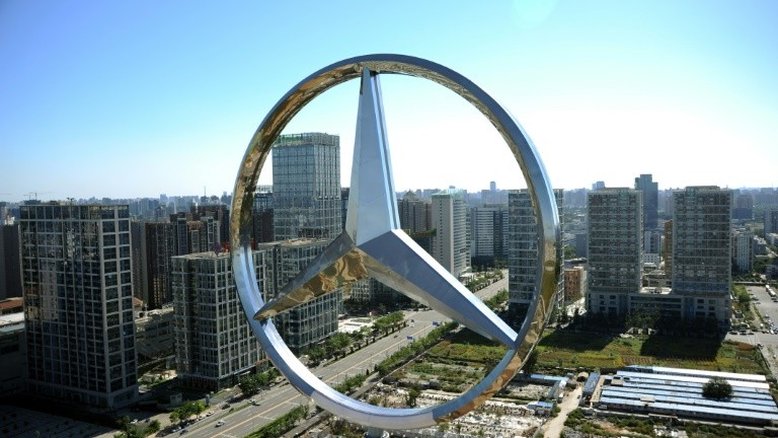 Mercedes-Benz fecha venda de 500 caminhões para Ambev e 1.600 ônibus para SP