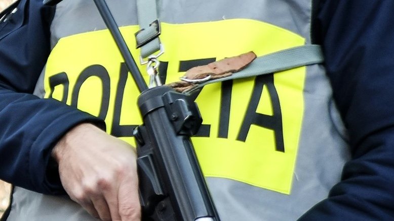 Suspeito dos disparos contra estrangeiros na Itália é detido