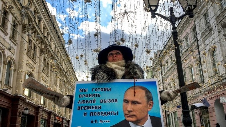 Putin rumo ao quarto mandato na Rússia, apesar de críticas ocidentais