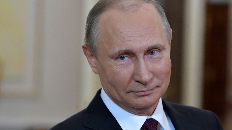 Putin afirma que não mudará a Constituição para permanecer no poder