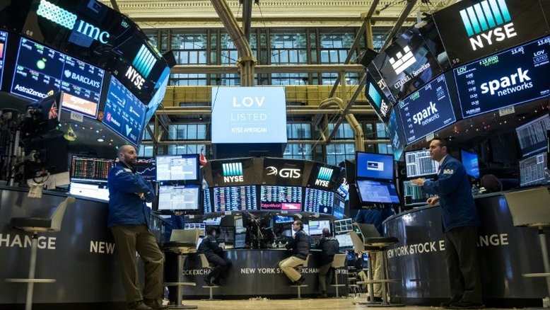 Wall Street se recupera após diálogo entre EUA e China