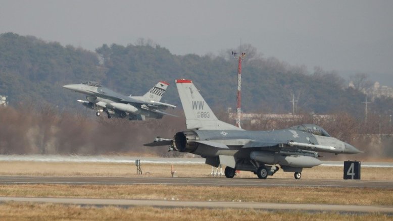 Washington e Seul limitarão as manobras conjuntas