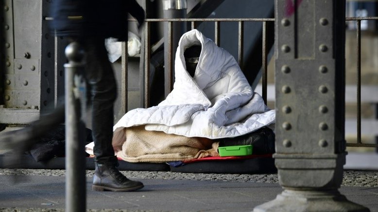Onze milhões de pessoas têm problemas de habitação na Europa, diz relatório