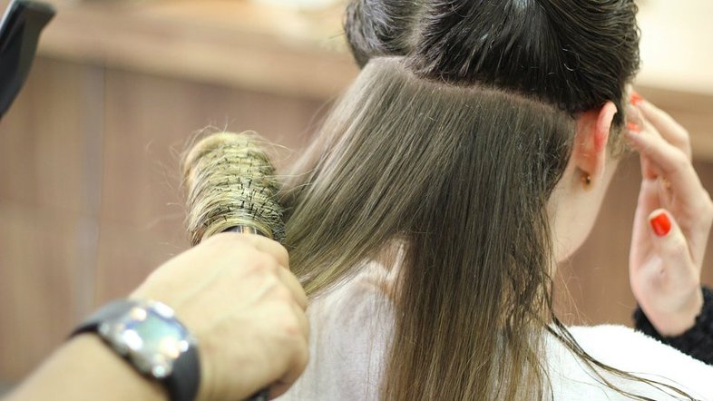 Escova caseira com resultado de salão? É possível