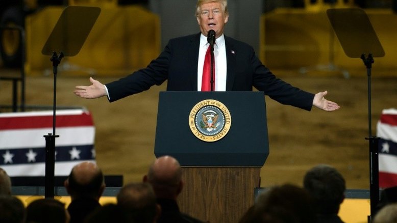 EUA deixarão Síria 'muito em breve', diz Trump