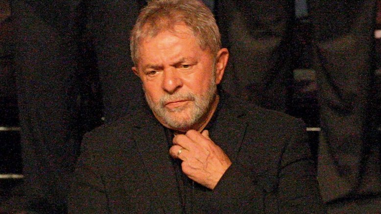 TRF-4 julga embargo de Lula na próxima segunda-feira, às 13h30