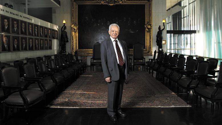 Adriano Machado 