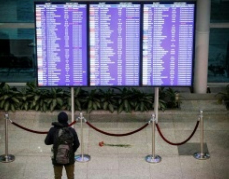 Metade dos voos europeus poderão sofrer atrasos por um problema técnico - AFP