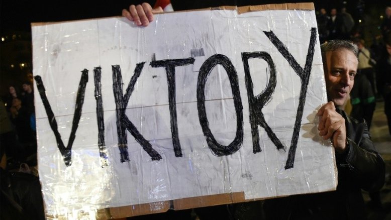 Comissão Europeia destaca "vitória clara" de Orban na Hungria