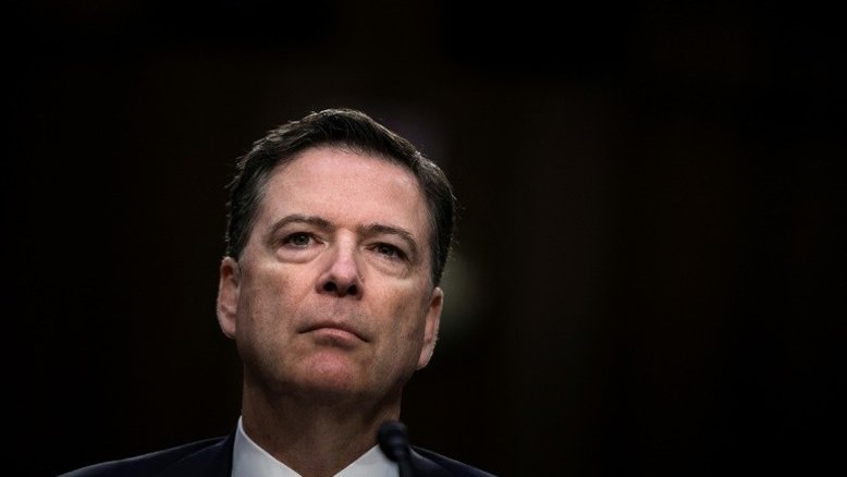 Trump volta a lançar contra ex-chefe do FBI James Comey