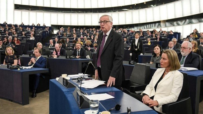Aprovadas regras mais duras de financiamento de partidos europeus