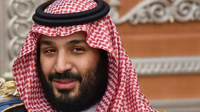 Príncipe herdeiro saudita realiza visita oficial à França