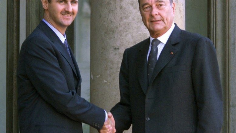 França vai retirar Legião de Honra concedida a Bashar al Assad