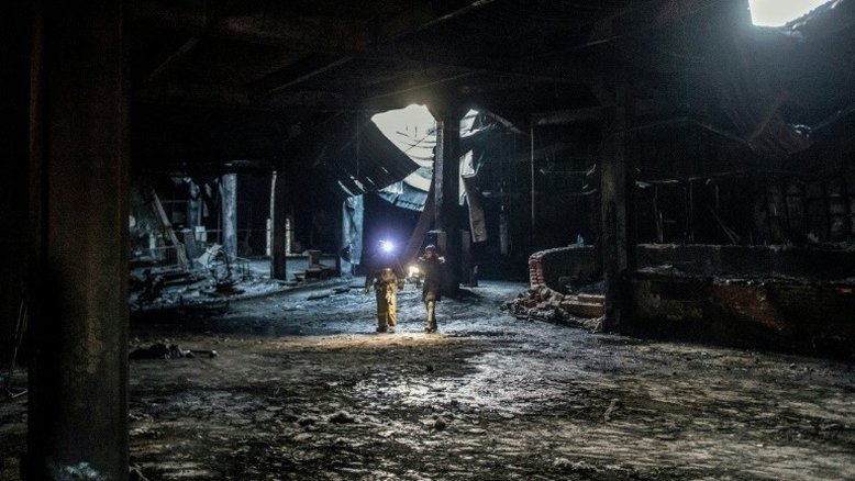 Governador russo renuncia após incêndio devastador em shopping