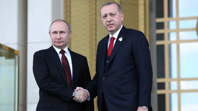 Putin e Erdogan iniciam construção da primeira central nuclear da Turquia