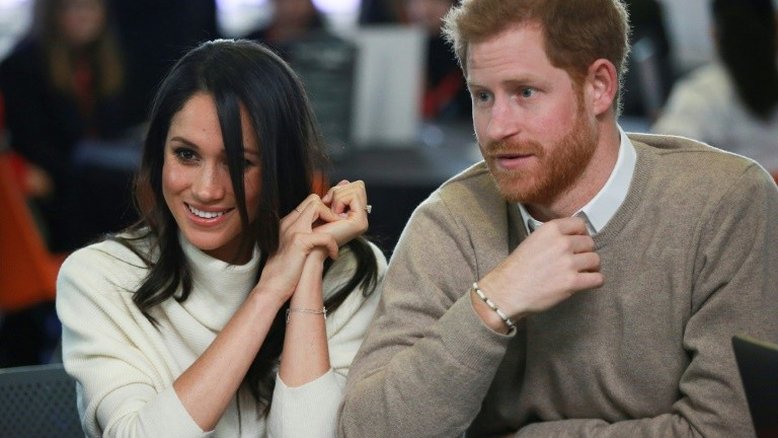 Chapéu da rainha e carro de Meghan: casamento real vira tema de aposta