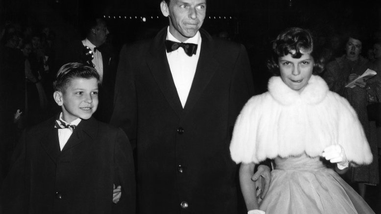 Relembre cinco fatos sobre Frank Sinatra, falecido há 20 anos