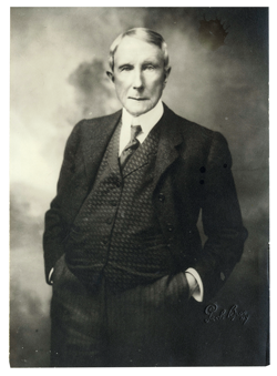 Clube FII on X: John D. Rockefeller (08/07/1839 - 23/05/1937) foi um  investidor e magnata do petróleo. Quando faleceu, em 1937, sua fortuna era  estimada em US$ 1,4 bilhão, cerca de 1,8%