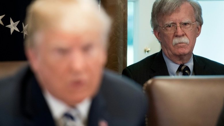 John Bolton, o assessor linha dura de Trump que irrita a Coreia do Norte