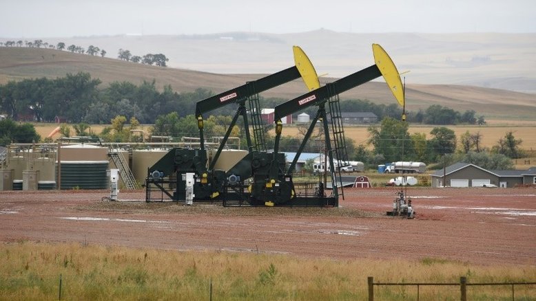 Opep alerta para aumento da produção nos EUA e queda na Venezuela