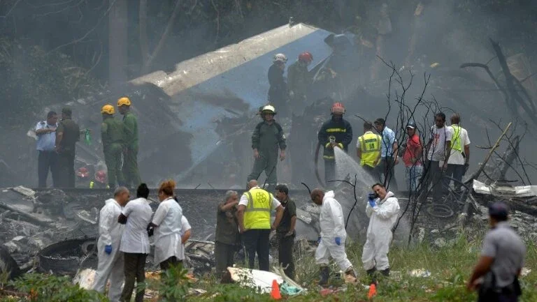 Cuba confirma 110 mortos em acidente aéreo