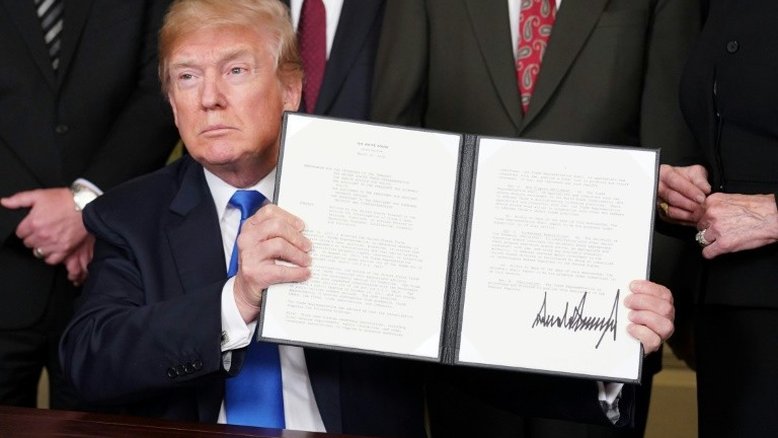 China e EUA descartam, por enquanto, guerra comercial