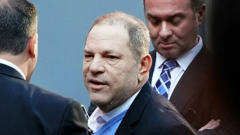 Grande Juri de NY denuncia Weinstein por estupro