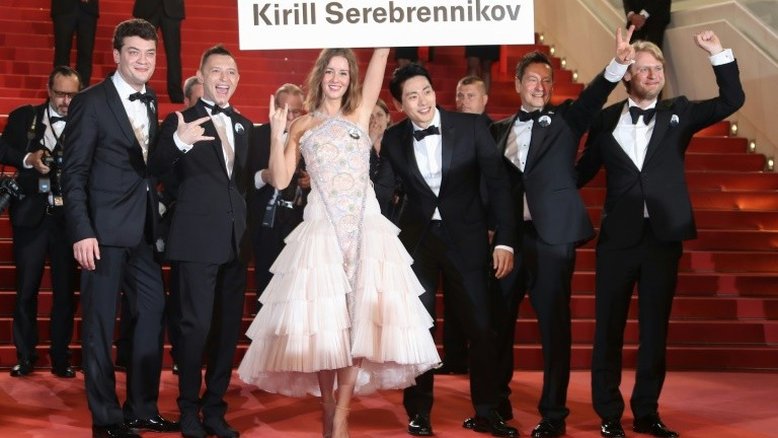Cannes: equipe do filme russo 'Leto' agradece por apoio a diretor preso