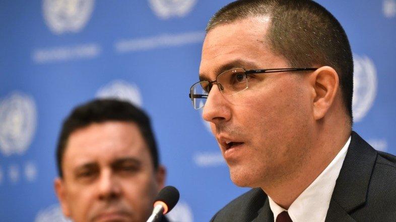 Venezuela denuncia bloqueio do Canadá de votação em embaixada e consulados