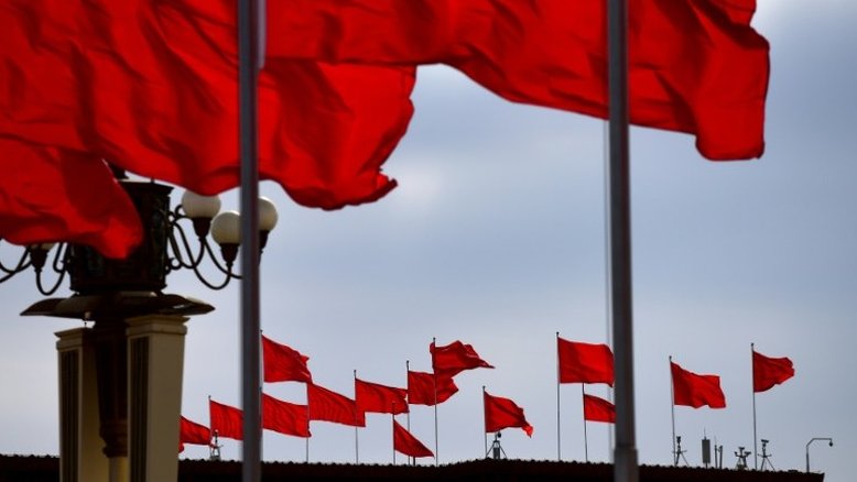 Centenas marcham em Hong Kong para lembrar repressão em Tiananmen