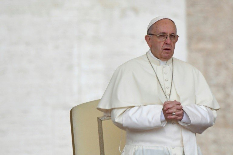 Papa pede aos fiéis aproximação dos católicos chineses