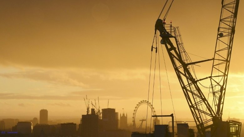 Economia britânica registra menor crescimento em mais de cinco anos