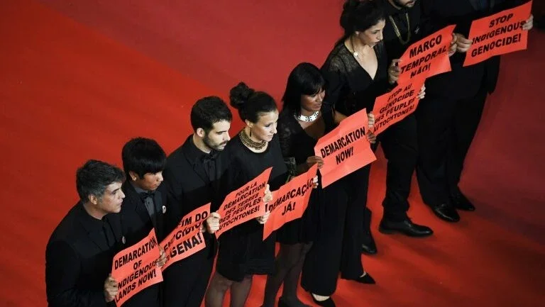 Filme sobre comunidade indígena brasileira é premiado em Cannes