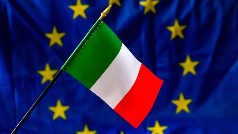 UE acompanha com apreensão desenrolar da crise italiana