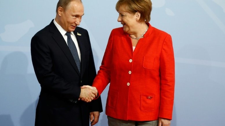 Putin multiplica contatos para salvar acordo nuclear com o Irã