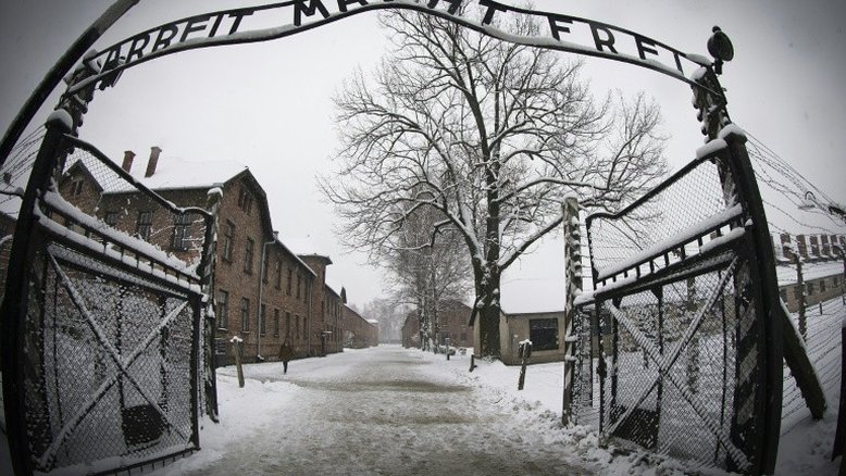 Arquivos de julgamento de Auschwitz são inscritos na Unesco