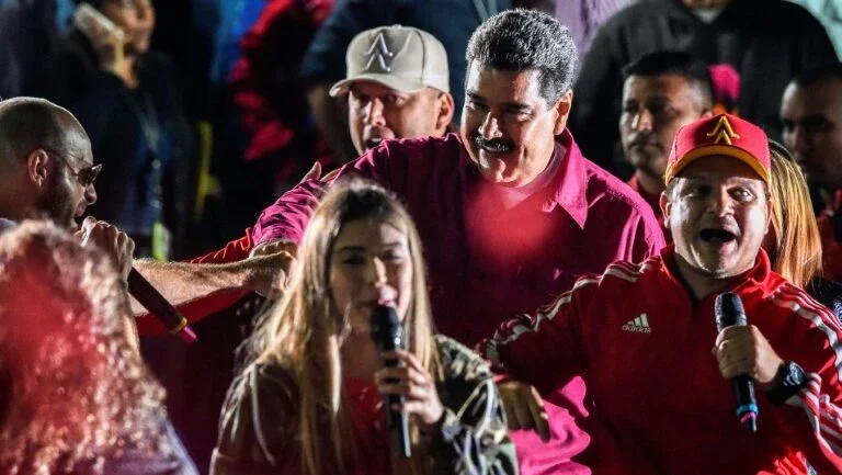 G7 rejeita reeleição de Maduro