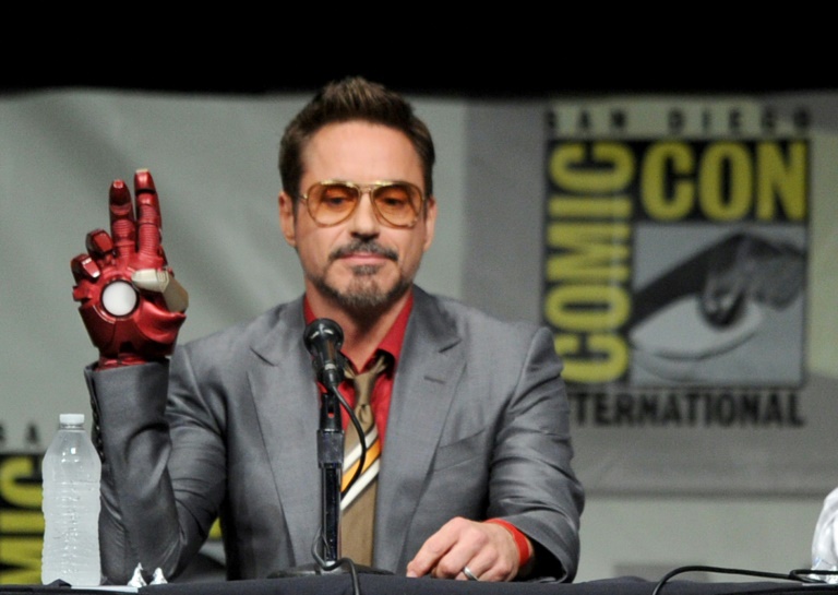 Robert Downey Jr. experimentou maconha aos 6 anos, oferecida pelo pai