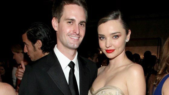 Miranda kerr dá à luz seu segundo filho, hart