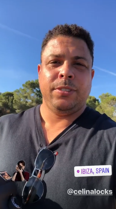 Em Ibiza, Ronaldo atua como fotógrafo da namorada em cenário paradisíaco 10 Em Ibiza, Ronaldo atua como fotógrafo da namorada em cenário paradisíaco