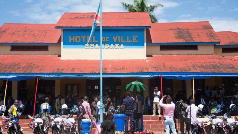 Sobe para 27 número de mortos por ebola na RDC