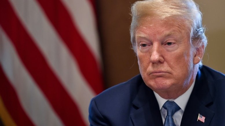 Mães em situação ilegal processam Trump por separá-las das filhas