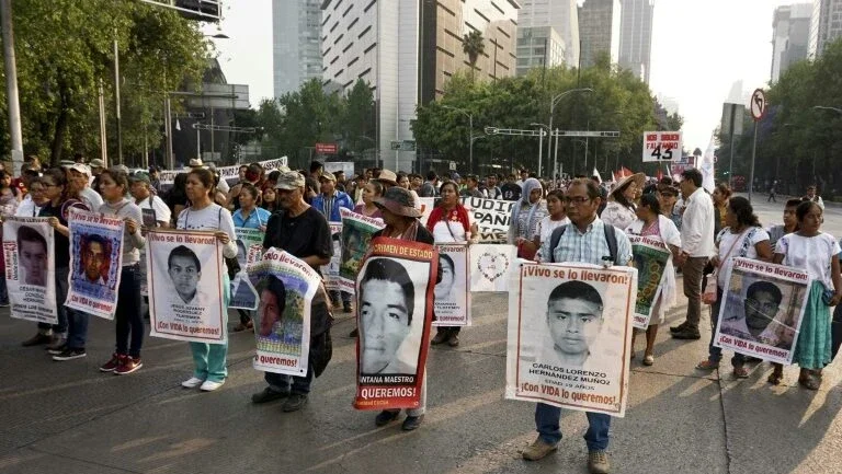 As reformas, os escândalos e os episódios violentos da presidência do México