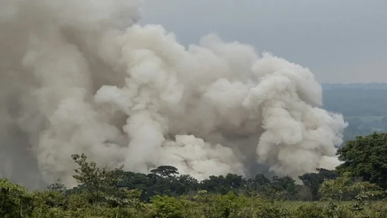 Vulcão de Fogo não dá trégua na Guatemala