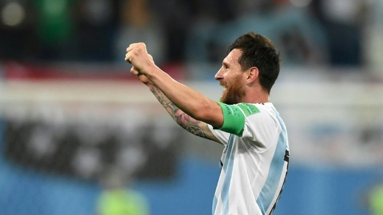 Messi desperta mais paixão do que Neymar no Facebook