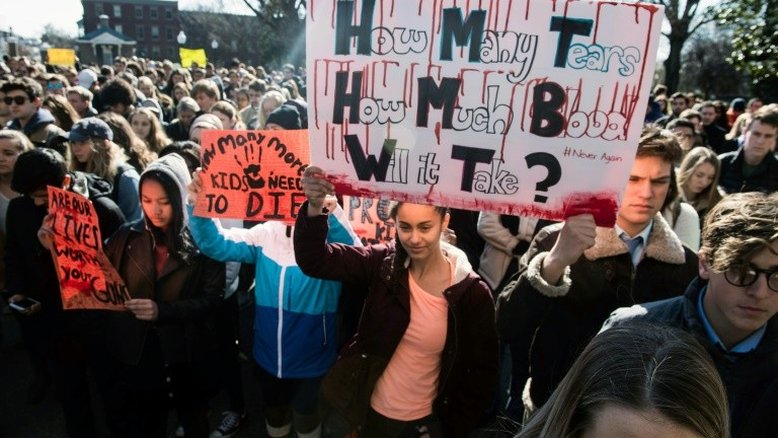 Sobreviventes de Parkland buscam votos contra NRA em viagem pelos EUA