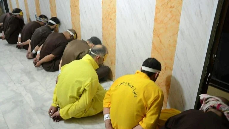 Iraque anuncia execução de 13 jihadistas