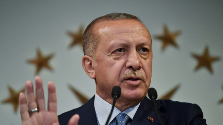 Erdogan poderá consolidar postura dura na política turca