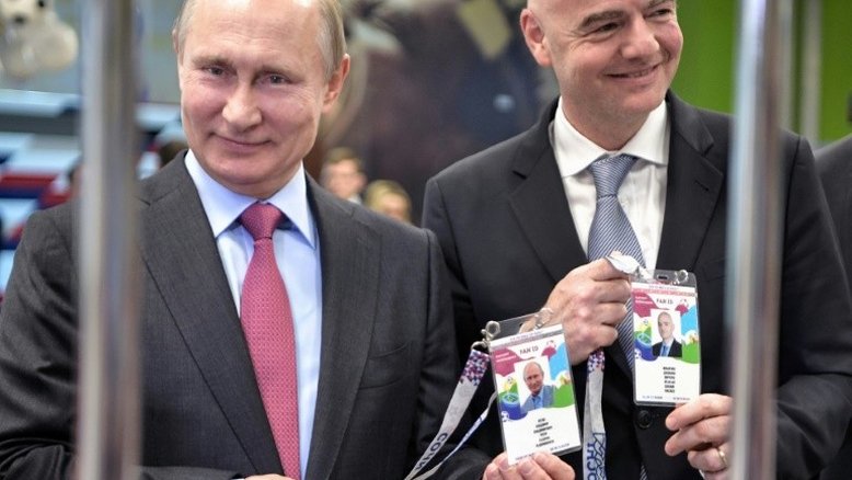 A uma semana da Copa, Rússia quer esquecer crises diplomáticas